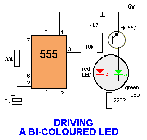 555晶元組成的雙色LED閃光燈電路圖